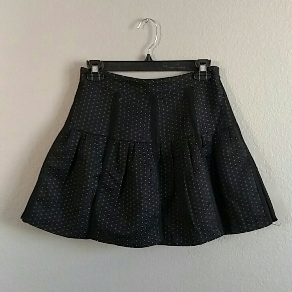 San Souci Pleated Skirt Small Black Silver NWT